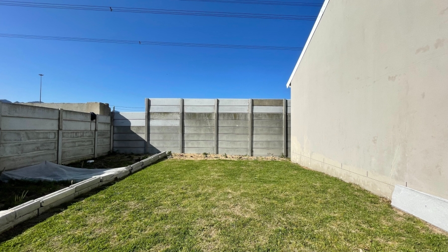 3 Bedroom Property for Sale in Broadlands Village Western Cape